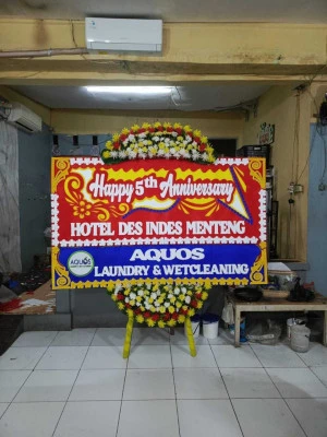 Papan Bunga di Lugu Butuh