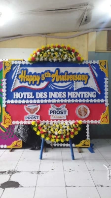 Papan Bunga di Lugu Butuh