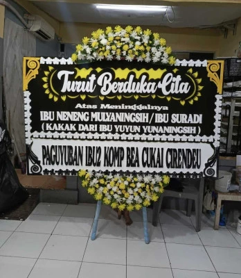 Papan Bunga di Lugu Butuh