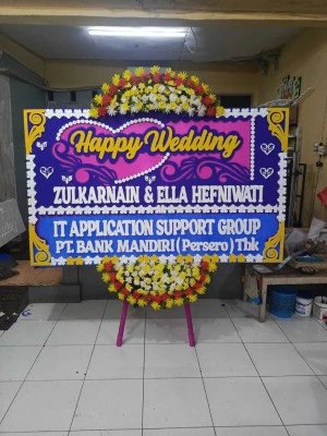 Papan Bunga di Lugu Butuh